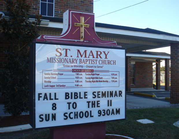 Monument Signs with Changeable Copy - New Orleans - Nola - Lighted Signs Faces - Lighted Signs Replacement - Lighted Signs Service 