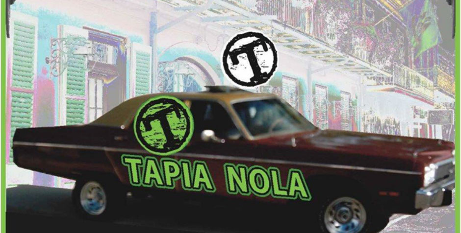 tapia car advertising. Advertising on vehicles. Car branding. Truck
branding. Commercial truck branding
